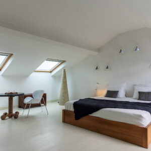 iranja room fivoystay